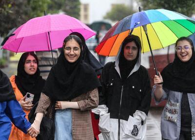 هواشناسی: وزش باد شدید و افزایش نسبی دما در تهران