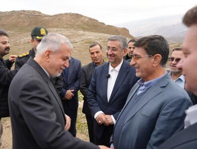  وزیر میراث‌فرهنگی وارد شهرستان پلدختر شد
