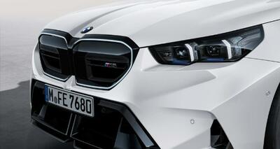 محبوب‌ترین رنگ خودرو در سال ۲۰۲۵ همان همیشگی ؟