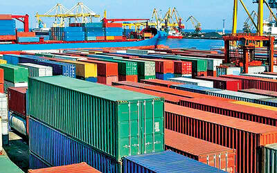 تداوم افت ارزش صادرات