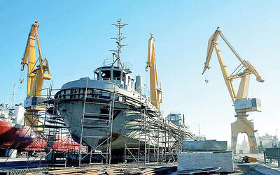 راهبرد  توسعه صنایع دریایی  بندرعباس