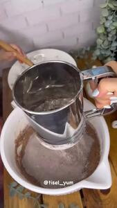  طرز تهیه ساده‌ترین کیک شکلاتی