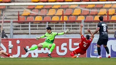 سقوط عجیب خط دفاع پرسپولیس!/ از دژ نفوذناپذیر تا خط دفاع بحران‌زده