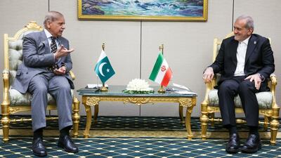 رایزنی شهباز شریف و پزشکیان پیرامون تحولات منطقه‌؛ تاکید پاکستان بر اهمیت دیپلماسی و صلح