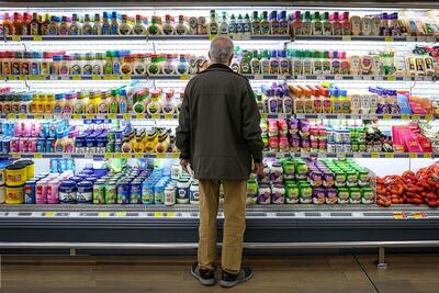 رشد تورم خوراکی‌ها در دی‌ماه؛ روغن ۱۸۰ و تخم‌مرغ ۴۹ درصد گران شد