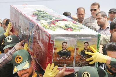 ایران وطنم، خاکش کفنم