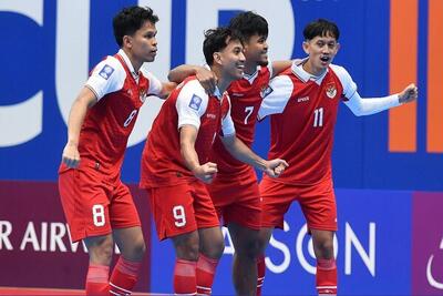 صعود قطعی اندونزی به مرحله حذفی/ دیدار با عراق برای صدرنشینی گروه A