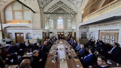  در نخستین نشست بنیاد حامیان دانشگاه هنر اصفهان چه مطرح شد؟