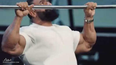 ویدیو| رقص و پایکوبی هادی چوپان در تلویزیون/ مجری از رقابت انصراف داد! - پارس فوتبال