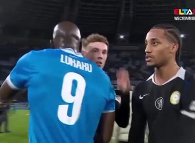 ویدئو: عذرخواهی ستاره‌های چلسی از روملو لوکاکو - پارس فوتبال