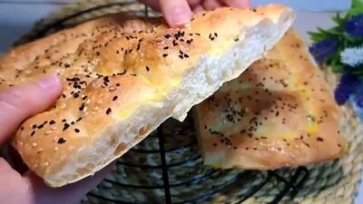  طرز تهیه نان ترکیه‌ای نرم و خوشمزه در خانه + فیلم