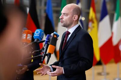 اظهارنظر مداخله‌آمیز وزیر خارجه فرانسه درباره ایران