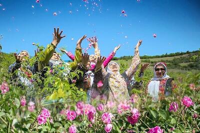 سرمایه‌گذاری برای لبخند خانواده‌ها | اعتبار برنامه‌های اوقات فراغت زنان سرپرست خانوار ۳ برابر شد