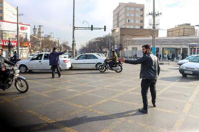 گره ترافیک و خرابی تجهیزات راهنمایی و رانندگی با همدلی باز می‌شود