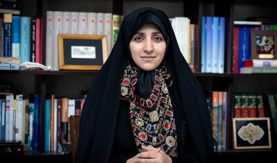 معاون زنان رئیس‌جمهور به مراسم ختم یک اصلاح‌طلب رفت + عکس