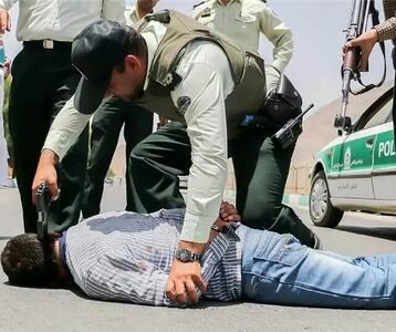  فرمانده انتظامی استان سمنان: قاچاقچی مواد مخدر با شلیک پلیس از پا درآمد
