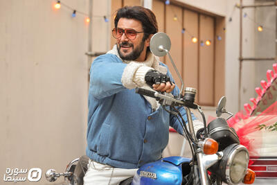 چهار فیلم کمدی پیشتاز گیشه هفتگی/ هر سانس میزبان میانگین ۱۶ نفر! - سوره سینما