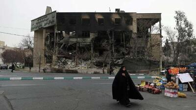  آمریکا باید مسئولیت پیامدهای این تنش‌آفرینی را بپذیرد. ایران هیچگاه زیر بار مذاکره ی تحمیلی نمی رود