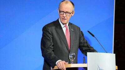 رسانه های غربی اعلام کردند که صدراعظم المان احتمال پیوستن سریع اوکراین به اتحادیه اروپا را رد کرد