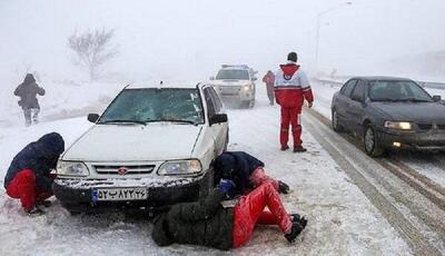 نجات ۷۹۷ نفر از برف و کولاک در ۸ استان