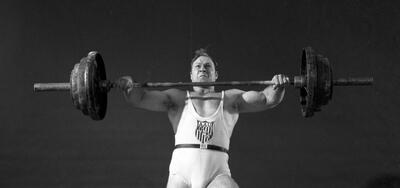 آشنایی با نوربرت شمانسکی، آقای وزنه‌برداری؛ از نبرد بولج تا طلای غریبانه المپیک هلسینکی