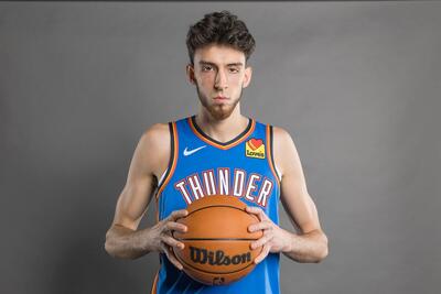 چت هولمگرن، بدل آبراهام لینکلن در بسکتبال آمریکا؛ تجسم دموکراسی در اوکلاهاما