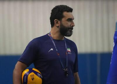  واکنش سرمربی پیکان به دگرگونی برنامه لیگ والیبال