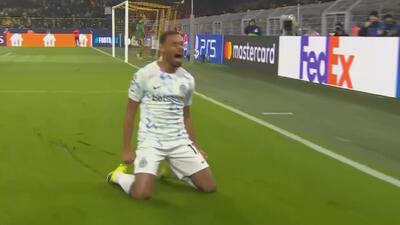 گل دوم اینتر به دورتموند توسط دیوف