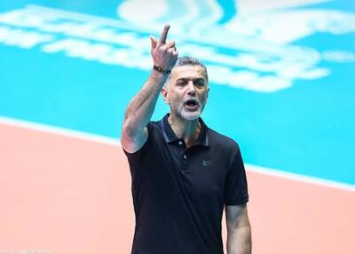 عطایی: فدراسیون والیبال تصمیم عاقلانه‌ای گرفت