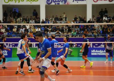  استقلال در پایتخت به جنگ سقوط می‌رود