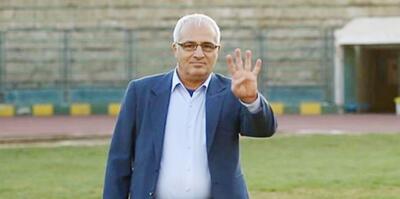 ستاره اسبق استقلال در آسایشگاه بستری شد