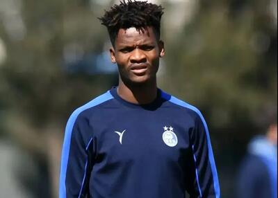 ستاره استقلال در چند سانتی‌متری پرسپولیس!