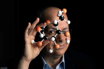  ماده‌ای با سطح یک زمین فوتبال در چند گرم؛ پایان عصر سیلیکون نزدیک است؟