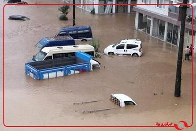  سیل در آدانای ترکیه، خیابان‌ها را به رودخانه تبدیل کرد