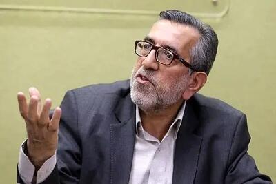 حضور ناوگان و ناو هواپیمابر، لزوما به معنای جنگ نیست/ احتمال درگیری همچنان وجود دارد