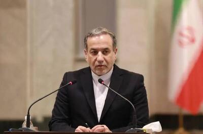  نطق توجه‌ برانگیز عراقچی در بدو ورود به ترکیه - اکونیوز