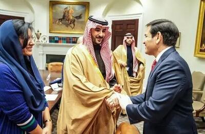 سفر وزیر دفاع عربستان به واشنگتن و دیدار با مقامات آمریکایی درباره تحولات منطقه