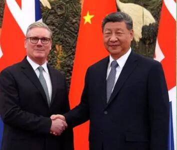 ترامپ: همکاری انگلیس با چین بسیار خطرناک است