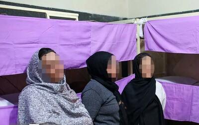 تصاویر؛ حضور زهرا بهروزآذر در زندان زنان تهران