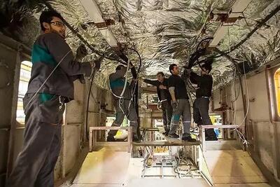 نارضایتی کارگران واگن‌سازی زرند از حقوق ناکافی