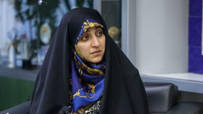 گفت‌وگوی ”بهروزآذر” با زنان بازداشت‌شده ناآرامی‌های اخیر در زندان قرچک