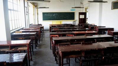 خبر فوری از تعطیلی مدارس و ادارات کرمان و قم و اراک روز شنبه ۱۱ بهمن ۱۴۰۴