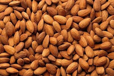  فوایدی درباره خوردن بادام با پوست