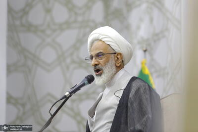  نماینده ولی فقیه در سپاه: تحریم سپاه پاسداران خدشه‌ای در مأموریت‌های سپاه ایجاد نمی‌کند/ اتحادیه اروپا نوکری ترامپ را می‌کند و هویت خودش را از دست داده است