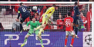 شیشه عمر آربلوا دست آقای خاص