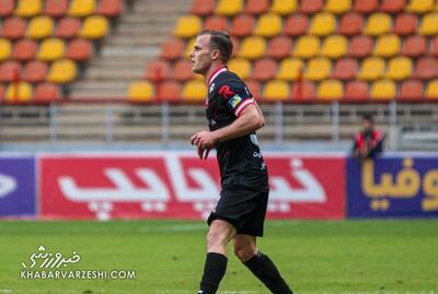 با پرسپولیس وارد مذاکره شدیم/ دوست دارم مقابل ۱۰۰ هزار نفر بازی کنم