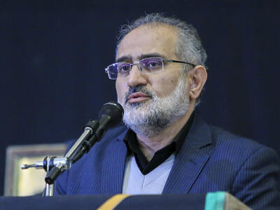  حسینی: اجرای فرامین رهبری شرط موفقیت در نبرد امروز است