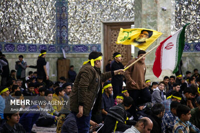  گزارش مهر از اجتماع نوجوانان آرمانی با نام لشکر قدس در حرم امام خمینی