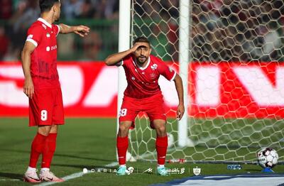 مهاجم سوخته در خط حمله پرسپولیس! - پارس فوتبال