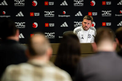 کریک: ثبات، کلید موفقیت است؛ احتمال خرید بازیکن را رد نمی‌کنم - پارس فوتبال